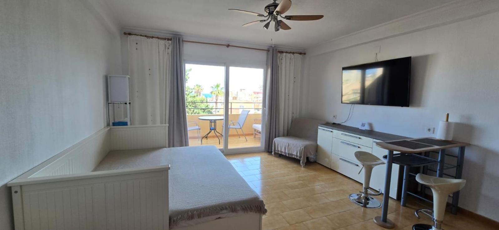 Estudio En Torrevieja A 700 M Del Mar エクステリア 写真